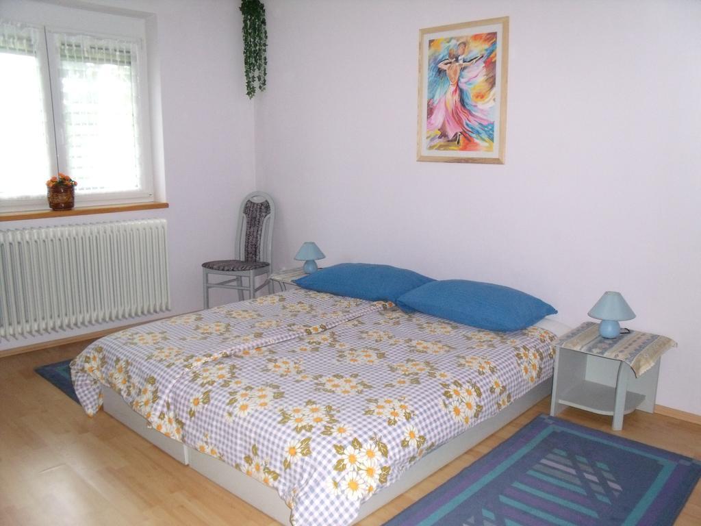 Viola Vendeghaz Apartment เคฮีดาคุชทานี ภายนอก รูปภาพ