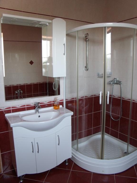 Viola Vendeghaz Apartment เคฮีดาคุชทานี ภายนอก รูปภาพ