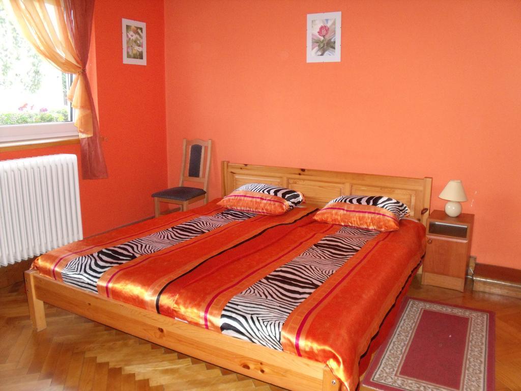 Viola Vendeghaz Apartment เคฮีดาคุชทานี ภายนอก รูปภาพ
