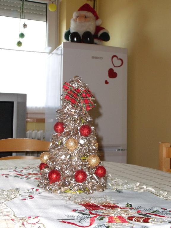 Viola Vendeghaz Apartment เคฮีดาคุชทานี ภายนอก รูปภาพ