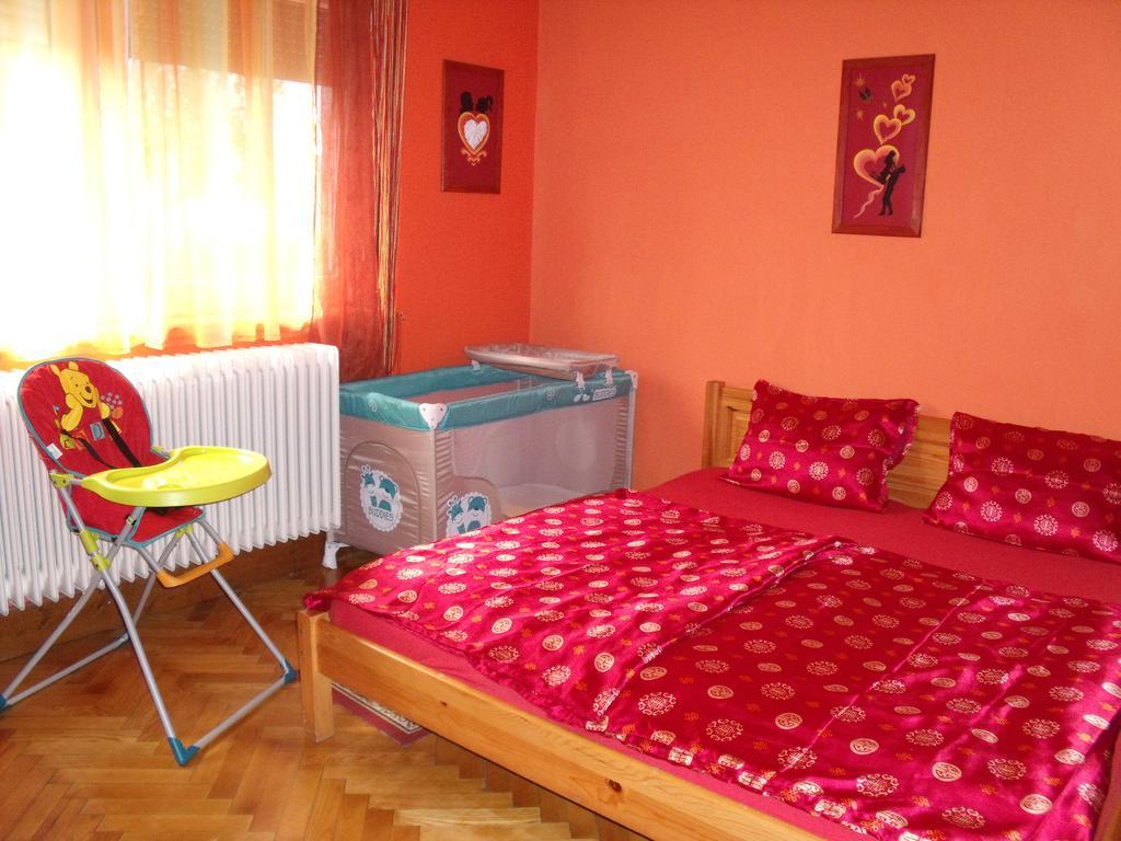 Viola Vendeghaz Apartment เคฮีดาคุชทานี ภายนอก รูปภาพ